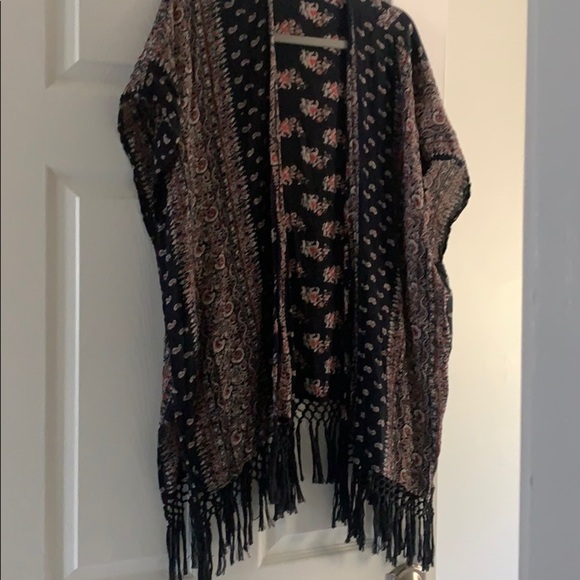ABERCROMBIE AND FITCH boho Kimono🌺🌺🌺 - Picture 1 of 5